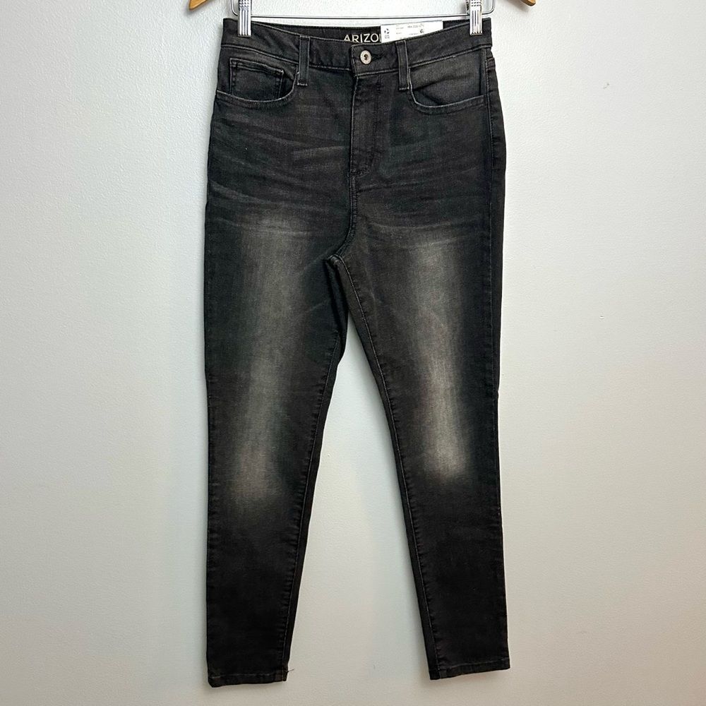 Arizona Jean Co Faded Black Super High Rise Denim Jeans NWT Juniors Size 9